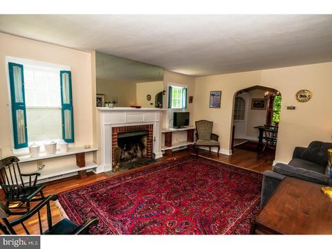 7 Monticello Ave, Ewing, NJ 08618 photo 6