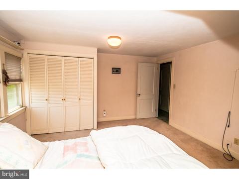 7 Monticello Ave, Ewing, NJ 08618 photo 16
