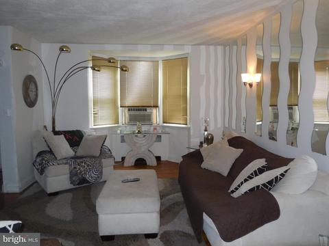 1630 Kingsway Rd, Baltimore, MD 21218 photo 1
