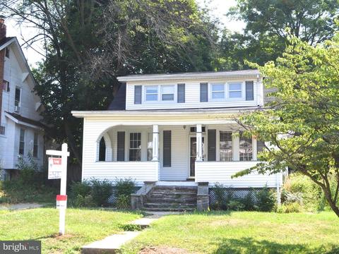 233 Mallow Hill Rd, Baltimore, MD 21229 photo 1
