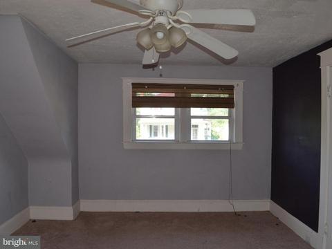 233 Mallow Hill Rd, Baltimore, MD 21229 photo 12
