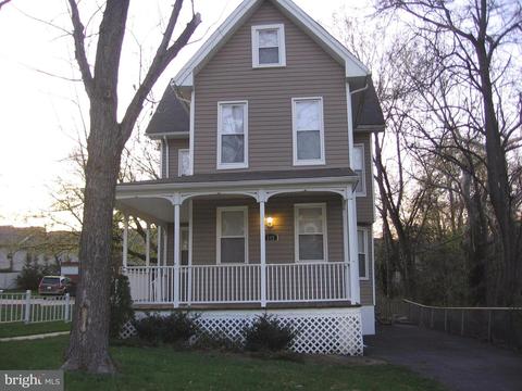 142 Monastery Ave, Baltimore, MD 21229 photo 1