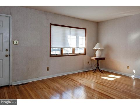 609 Spruce Ave, Pitman, NJ 08071 photo 5
