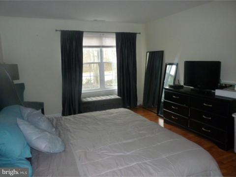 103 Devonshire Ct, Sewell, NJ 08080 photo 3