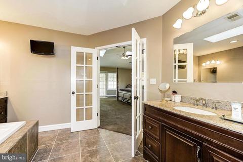 508 Apple Grove Rd, Silver Spring, MD 20904 photo 21