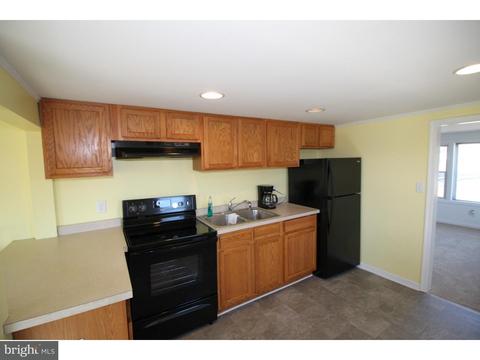 3961 Forrest Ave, Dover, DE 19904 photo 2
