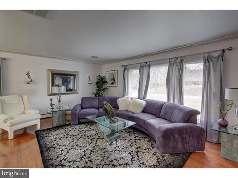 38 Pleasant Dr, Dover, DE 19901 photo 10