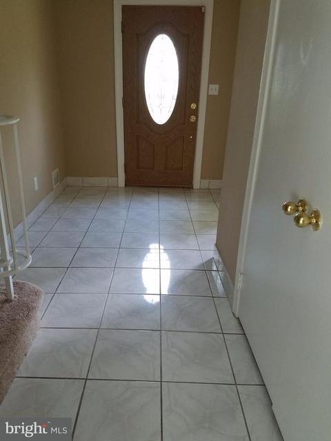 14215 Ansted Rd, Silver Spring, MD 20905 photo 2