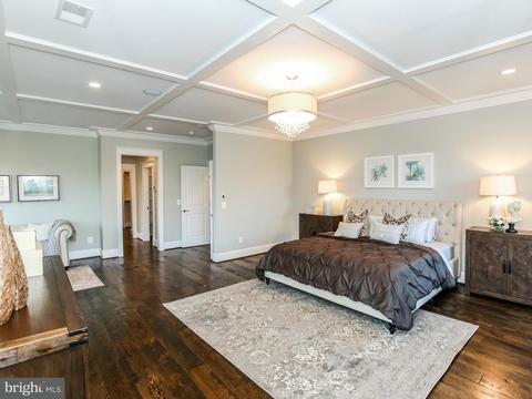 8401 Sparger St, Mclean, VA 22102 photo 16