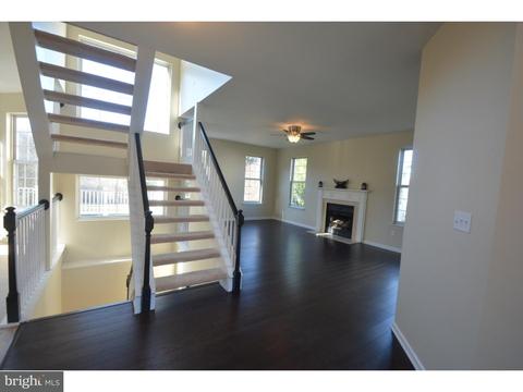 37 Emerald Ridge Dr, Bear, DE 19701 photo 2