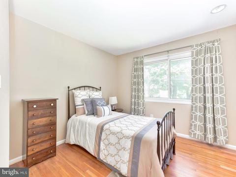 1812 Rupert St, Mclean, VA 22101 photo 17