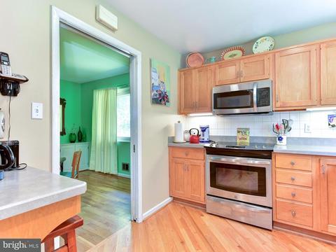 1812 Rupert St, Mclean, VA 22101 photo 11