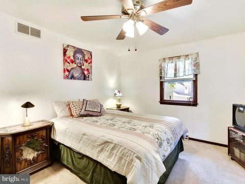 1726 Chesapeake Dr, Edgewater, MD 21037 photo 6