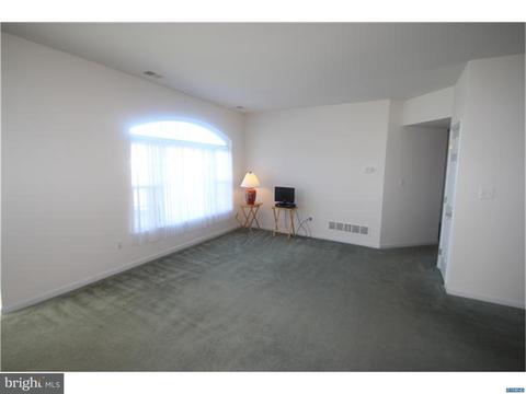 125 Springmill Dr, Middletown, DE 19709 photo 2