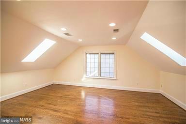 7403 Long Pine Dr, Springfield, VA 22151 photo 20