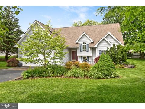 70 General Maxwell Ct, Newark, DE 19702 photo 1