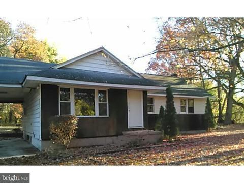 4 Cedar St, Beverly, NJ 08010 photo 1