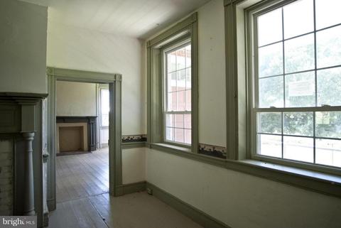 12715 Saint Paul Rd, Clear Spring, MD 21722 photo 8