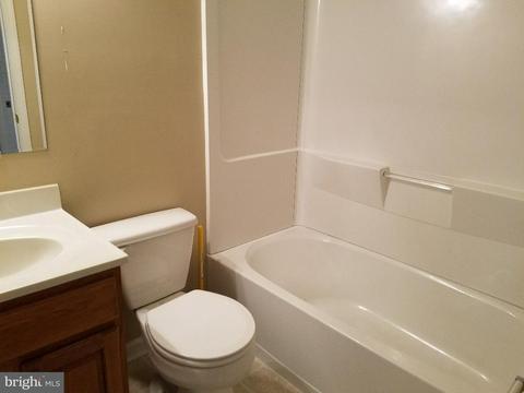740 Interval Rd, Hagerstown, MD 21740 photo 10