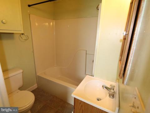 69 Water St, Smithsburg, MD 21783 photo 11