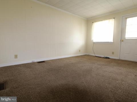 69 Water St, Smithsburg, MD 21783 photo 8