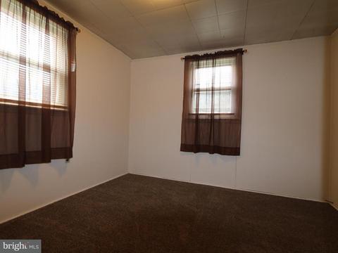 69 Water St, Smithsburg, MD 21783 photo 16