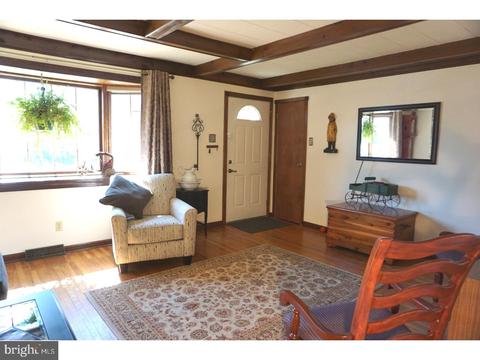 419 Florence Ave, Maple Shade, NJ 08052 photo 5