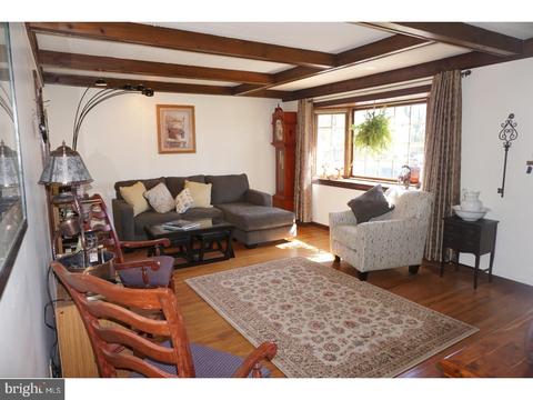 419 Florence Ave, Maple Shade, NJ 08052 photo 4