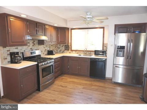 419 Florence Ave, Maple Shade, NJ 08052 photo 7