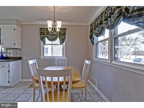 620 River Dr, Riverside, NJ 08075 photo 10
