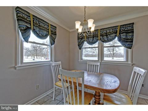 620 River Dr, Riverside, NJ 08075 photo 9