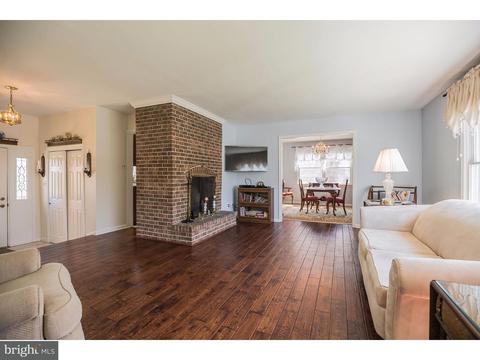 17 Anne Dr, Tabernacle, NJ 08088 photo 4