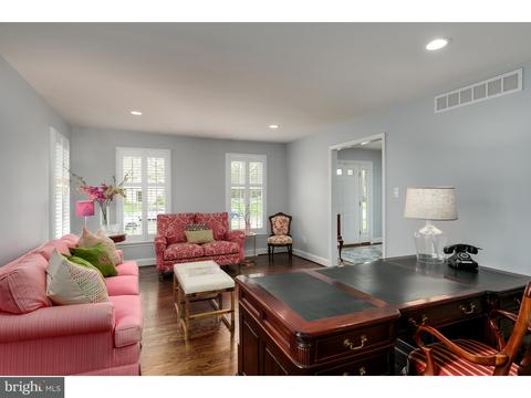 547 Eaglebrook Dr, Moorestown, NJ 08057 photo 5