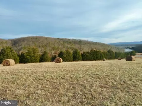 10 Starry Fields Lane, Middletown, VA 22645