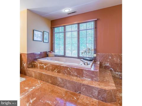 18 Fox Hill Dr, Southampton, NJ 08088 photo 13