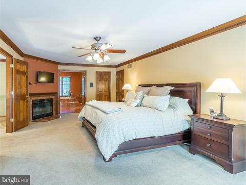 18 Fox Hill Dr, Southampton, NJ 08088 photo 11