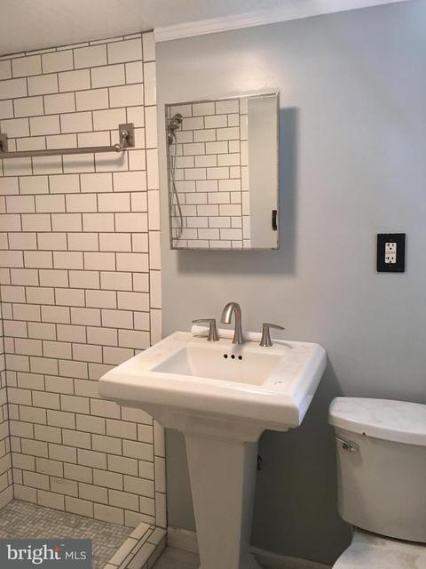 111 2nd St, Denton, MD 21629 photo 11