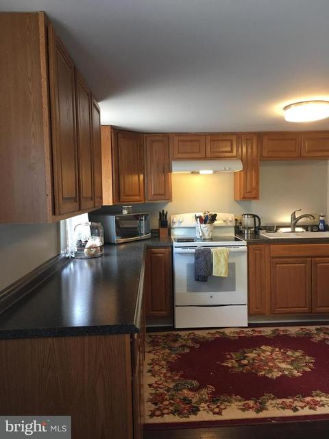 111 2nd St, Denton, MD 21629 photo 5