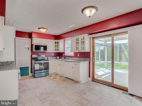 91 Walz Dr, Westminster, MD 21158 photo 8