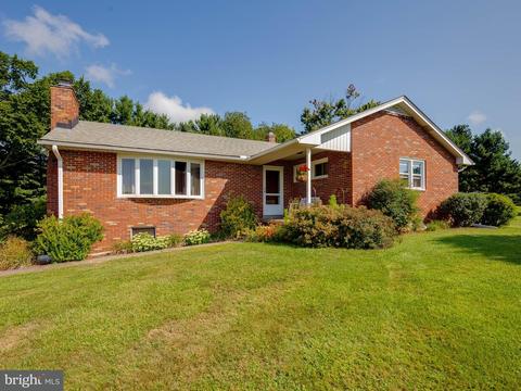 2305 Darlene Rd, Hampstead, MD 21074 photo 1