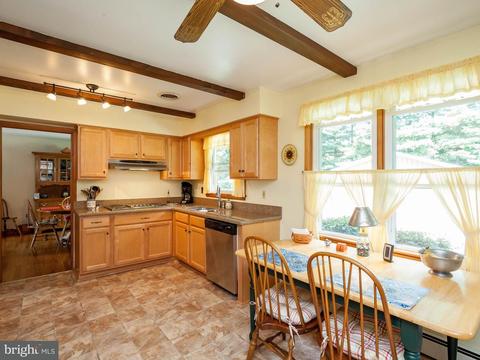 2305 Darlene Rd, Hampstead, MD 21074 photo 22
