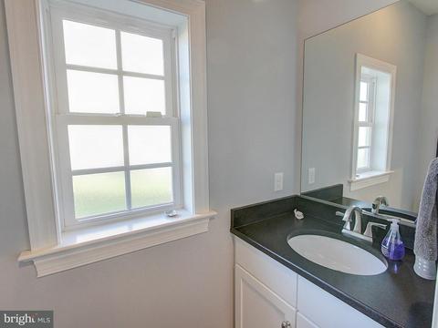 649 Integrity Dr, Lititz, PA 17543 photo 14