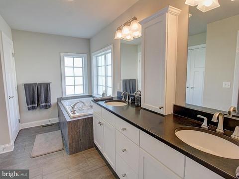 649 Integrity Dr, Lititz, PA 17543 photo 28