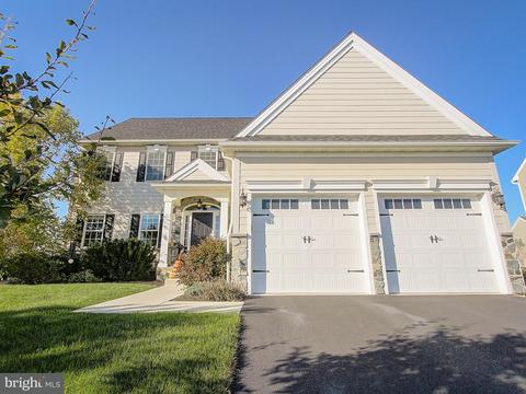 649 Integrity Dr, Lititz, PA 17543 photo 1