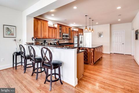 8604 Waterside Ct, Laurel, MD 20723 photo 9