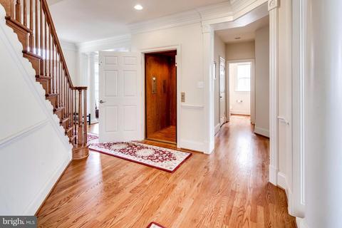 8604 Waterside Ct, Laurel, MD 20723 photo 3