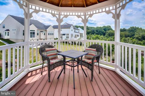8604 Waterside Ct, Laurel, MD 20723 photo 28