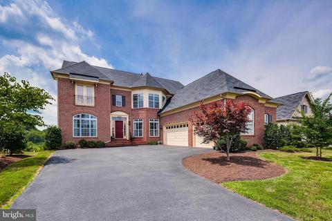 8604 Waterside Ct, Laurel, MD 20723 photo 1