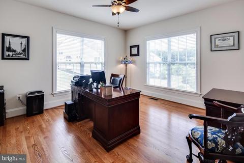 8604 Waterside Ct, Laurel, MD 20723 photo 11