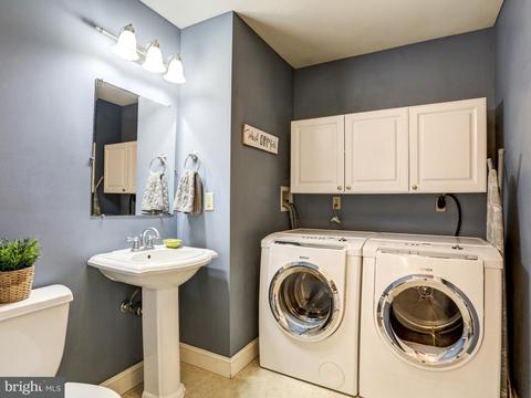 129 W Lexington Rd, Lititz, PA 17543 photo 15